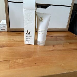 Arbonne Shea Butter Hand Cream - Cream